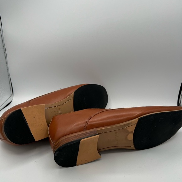 Elegant Tan Men's Oxford Shoes - Picture 5 of 8